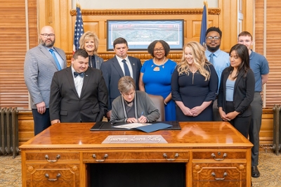 Washburn Students and Leadership with Governor Kelly at Proclamation Signing