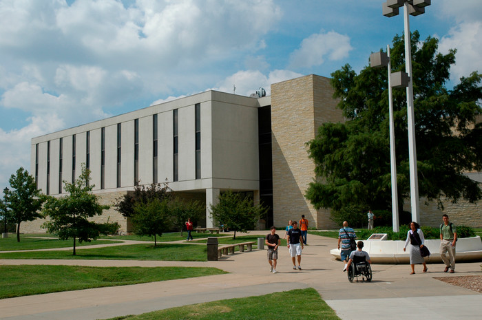 Henderson Learning Resources Center