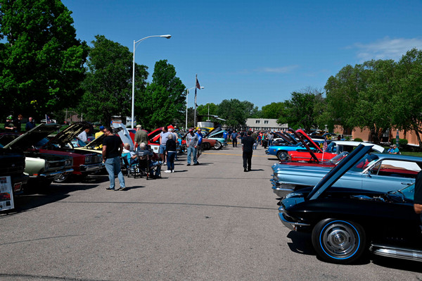 Washburn Tech Car Show